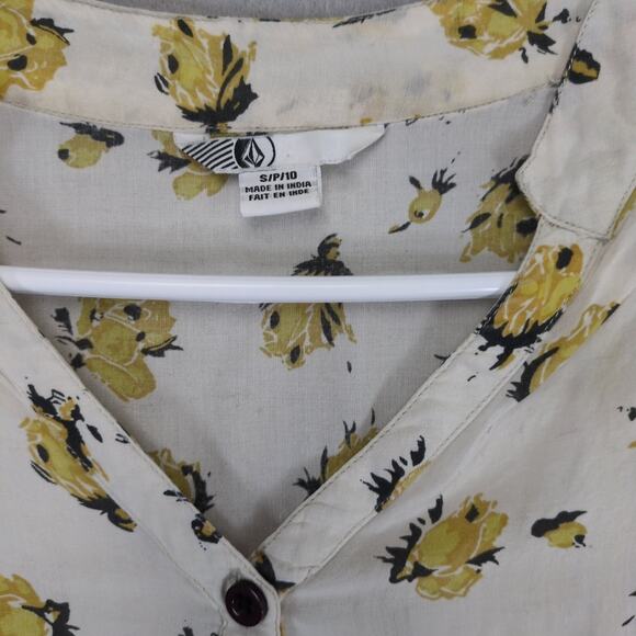 Volcom Women's S Nova Top Button Up Shirt Yellow Rose High-Low Hem Western Prep - Picture 2 of 6